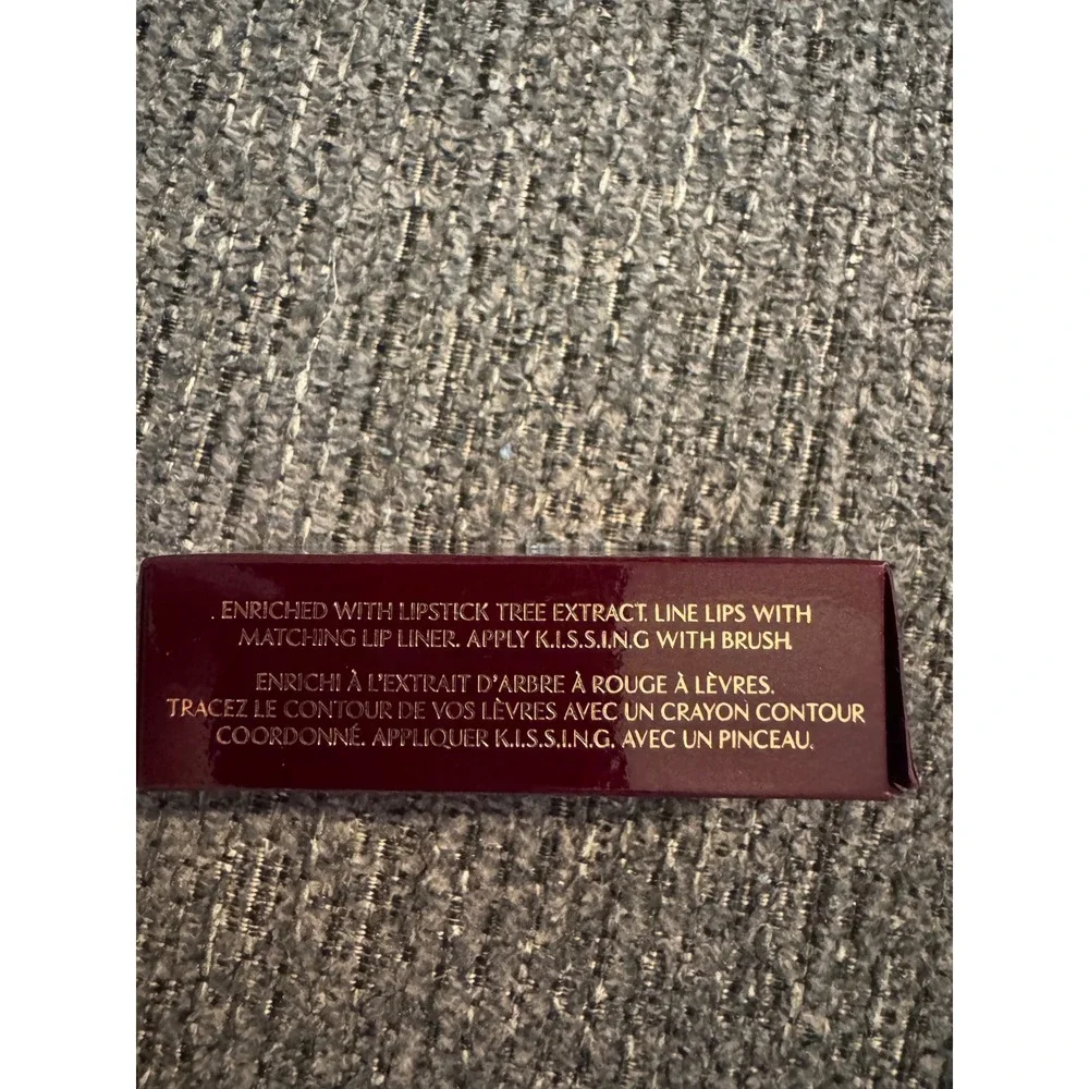 Charlotte Tilbury KISSING Lipstick Love Bite Warm Red Satin Finish 3.5g